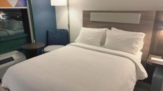Holiday Inn Express Hotel & Suites Drums-Hazelton by IHG - Drums - 5