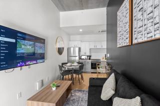 Luxurious King 2BR Suite in South End Charlotte! - Charlotte - 4
