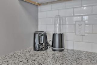 Luxurious King 3BR Suite Mins to Downtown Durham! - Durham - 5