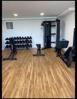 LUX 1 bed and water view - 6