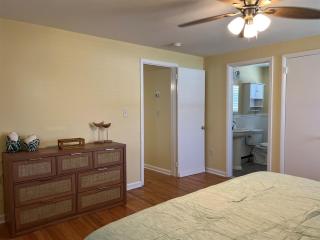 Beautiful Bradley Beach Views, Unbeatable Dream Porch, New Grill, 6 Badges - Bradley Beach - 9