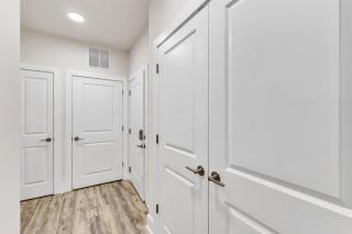 Luxurious King 3BR Suite Mins to Downtown Durham! - Durham - 1