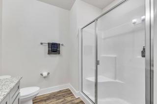 Luxurious King 3BR Suite Mins to Downtown Durham! - Durham - 3