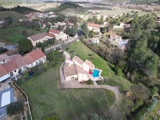 Villa in France with Private Pool & Garden - Prades-sur-Vernazobre - 3
