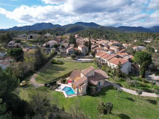 Villa in France with Private Pool & Garden - Prades-sur-Vernazobre - 4