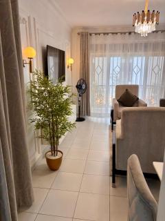 ShirleyzCozyHaven - Elegant Living - Jinja - 9