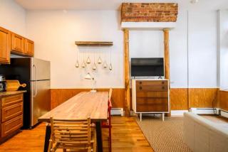 Yard, Laundry, Large! Bonus Sleep Area - Jersey City - 1