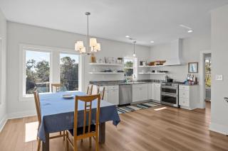 Banks' Haven home - Cedar Island - 3