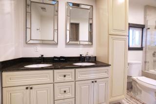 Urban Retreat Unit A - Oakland - 9
