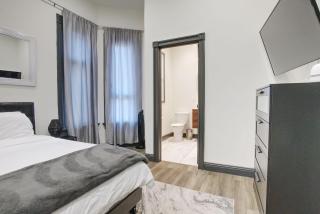 Urban Retreat Unit A - Oakland - 3