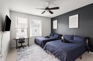 Luxurious King 3BR Townhouse in Uptown Charlotte! - Charlotte - 0