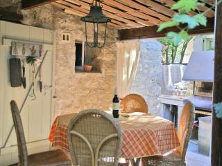 Splendid Villa in Viens with Swimming Pool - Viens - 5