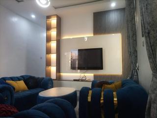 Shimawa-Apartment-Sleeps2-Parking-24 7Security - Simawa - 7
