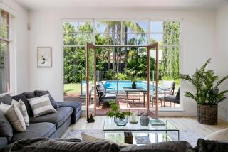 Oasis - Luxe living, with pool - walk to cafes - Rose Park - 7