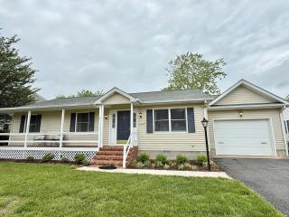 Colgate Cottage Pet Friendly with Community Pool - Rehoboth Beach - 0