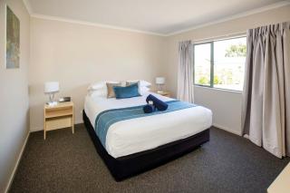 Tāhuna Beach Holiday Park - Nelson - 1
