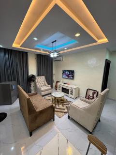 KenJames Service Apartment - Oshogbo - 2
