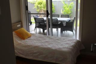 Charis by the Bay 4 bedrooms 5 mins to beach - 1