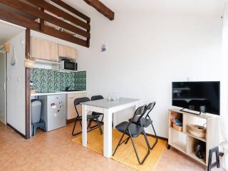 Studio Mezzanine 4 pers, Vue Mer, Confort à Saint Pierre La Mer - FR-1-409A-35 - 9