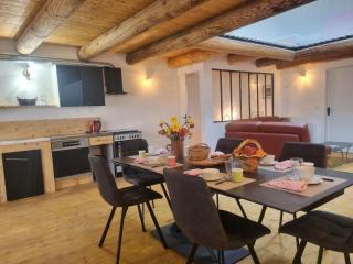 Gîte spacieux à Sauvain avec garage et vues historiques - FR-1-496-353 - Sauvain - 9