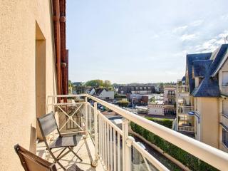 Appartement lumineux avec balcon et piscine pour 5 personnes - FR-1-788-67 - Merville-Franceville-Plage - 3
