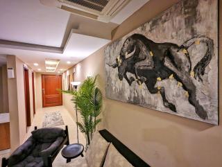 Goldcrest Mall and Residency Executive Apartments - Lahore - 5