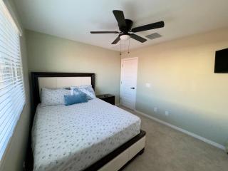 Friendly Host Near Loop 202 with Mountain views - Phoenix - 7