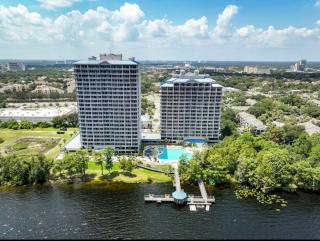 Beautiful Orlando Lakefront Condo 5 MINUTES FROM DISNEY - Orlando - 0