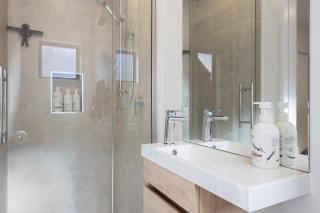 Luxe and Location - Christchurch - 2
