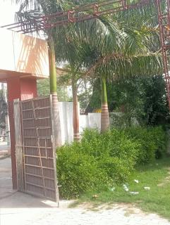 Hotel Krishna Resorts - Mathura - 1