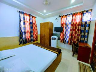 Hotel Yolo- Chandigarh - Chandīgarh - 1