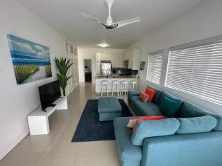 Watersedge - Condo in Tower Isle - - 8