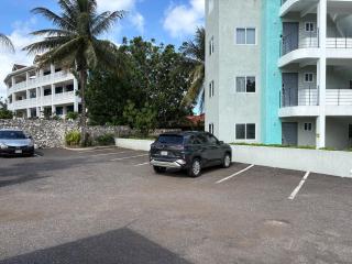 Watersedge - Condo in Tower Isle - 3