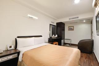 Sleepie Design Hotel - 8