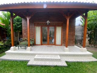 Tiis Garden Puri Villas - Gianyar - 8