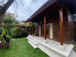 Tiis Garden Puri Villas - Gianyar - 6