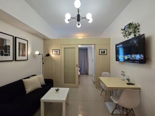 1BR Condotel w Balcony SM Light Residences #LT07-1 - Manila - 0