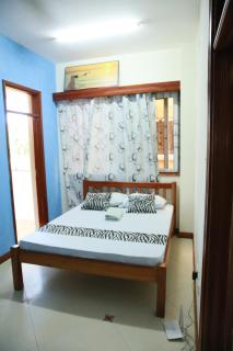 Sea View 5 Bedroom Apartments With Swimming Pool - 1