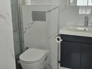 Darius Large Two-Bedroom Apartment at Caesar Resort - Dherinia - 3