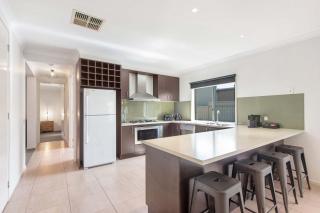 Parkview - Echuca Holiday Homes - Moama - 8