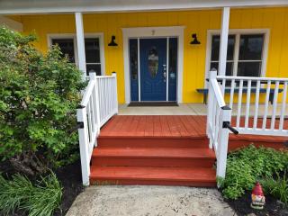 1878 RiverRun B&B - Waterfront, Self-Serve Breakfast, WiFi, Trail and River access - 4