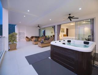 Exclusive 3BR Oceanview Kata Penthouse - Pasifora - Kata Beach - 5