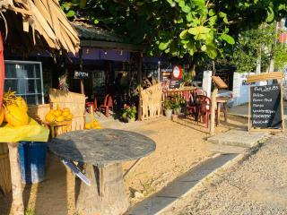 Seawood Resort Arugambay - Arugam Bay - 4