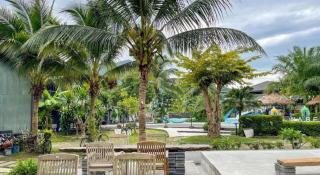 Warehouse18 Pool Cafe Resort - Surat Thani - 6