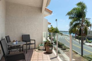 Pacific Beach Rooftop Views - San Diego - 6