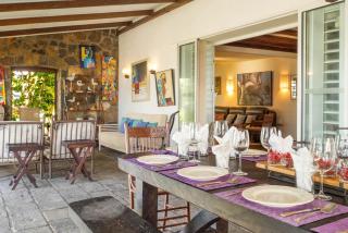 Villa du Bonheur beachfront home by IHR - 8