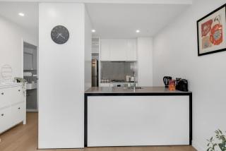 Entire South Melb Apt with 2Brm 2Bath and Balcony - Melbourne - 3