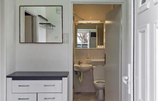 Awesome Apartment In Novi Vinodolski - 2