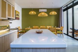New 3 Bedroom Villa With Rooftop Central Seminyak - Seminyak - 6