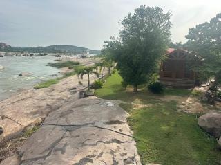 Leo wooden resorts - Hampi - 8